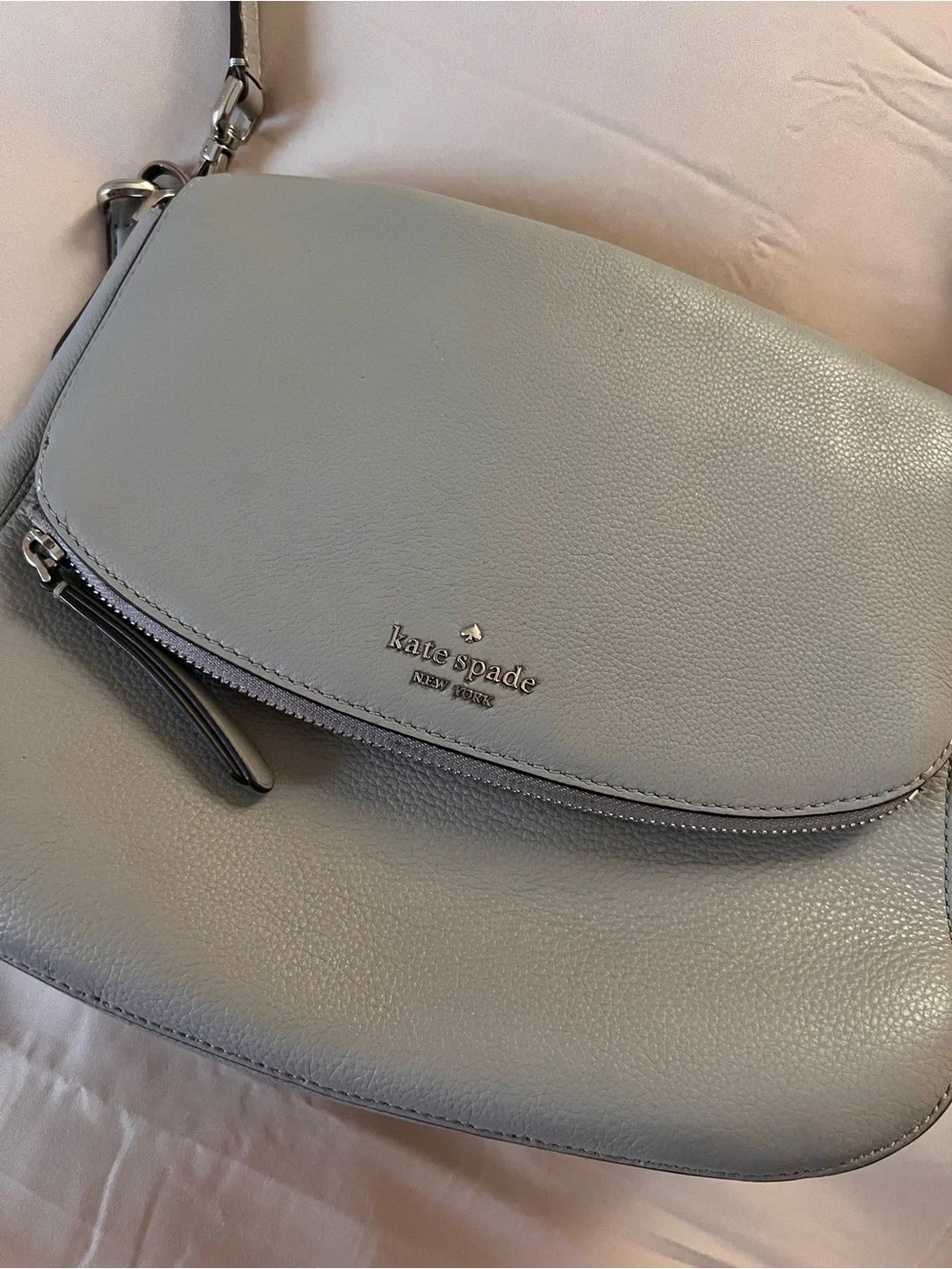 Kate Spade New York Gray Pebbled Leather Convertible Shoulder & Crossbody Bag